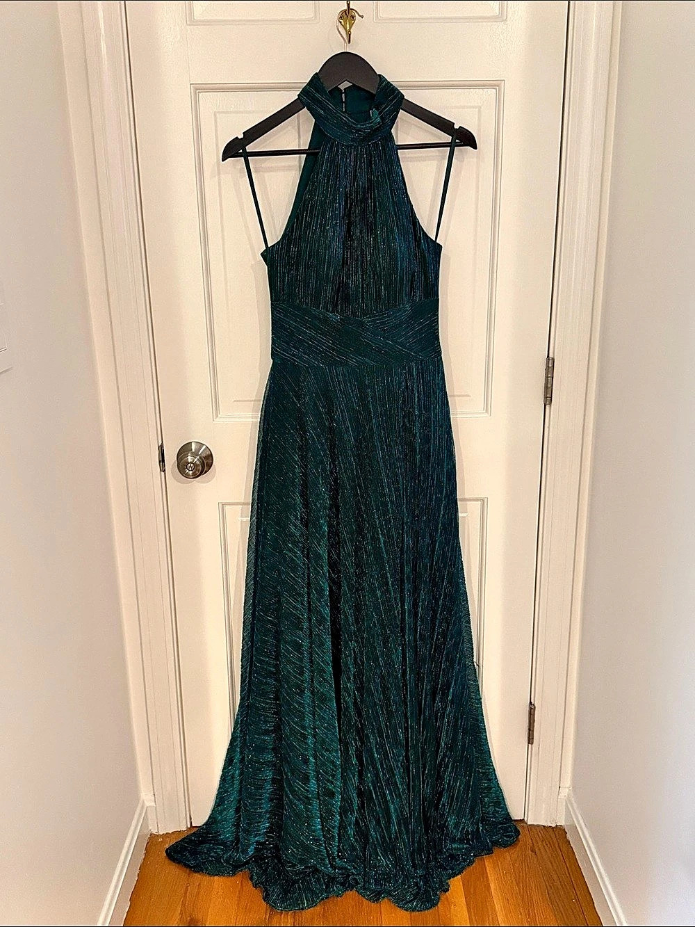 Betsy & Adam Mila Halter Metallic Long Maxi Dress Green Size 4